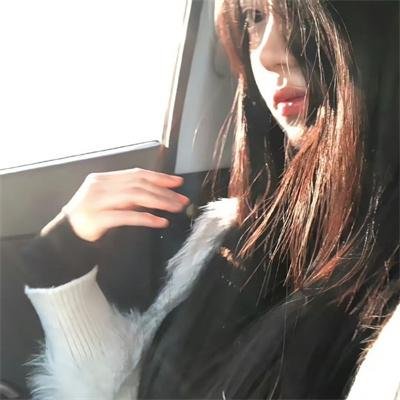 蒙娜丽莎与血月